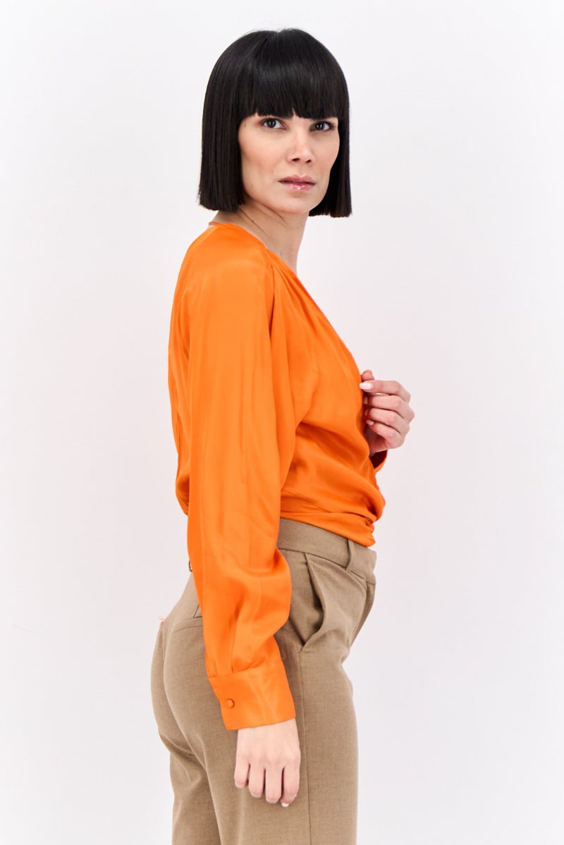MANGO بلوزة نسائية بأكمام طويلة على شكل حرف V، برتقالية - Image 2