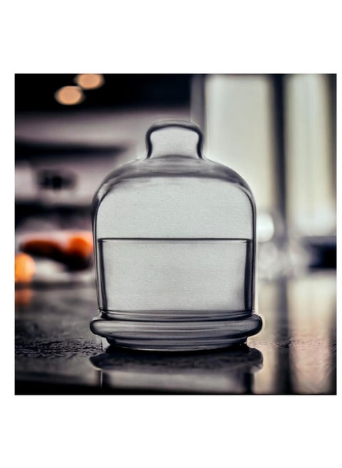 Glass jar with lid