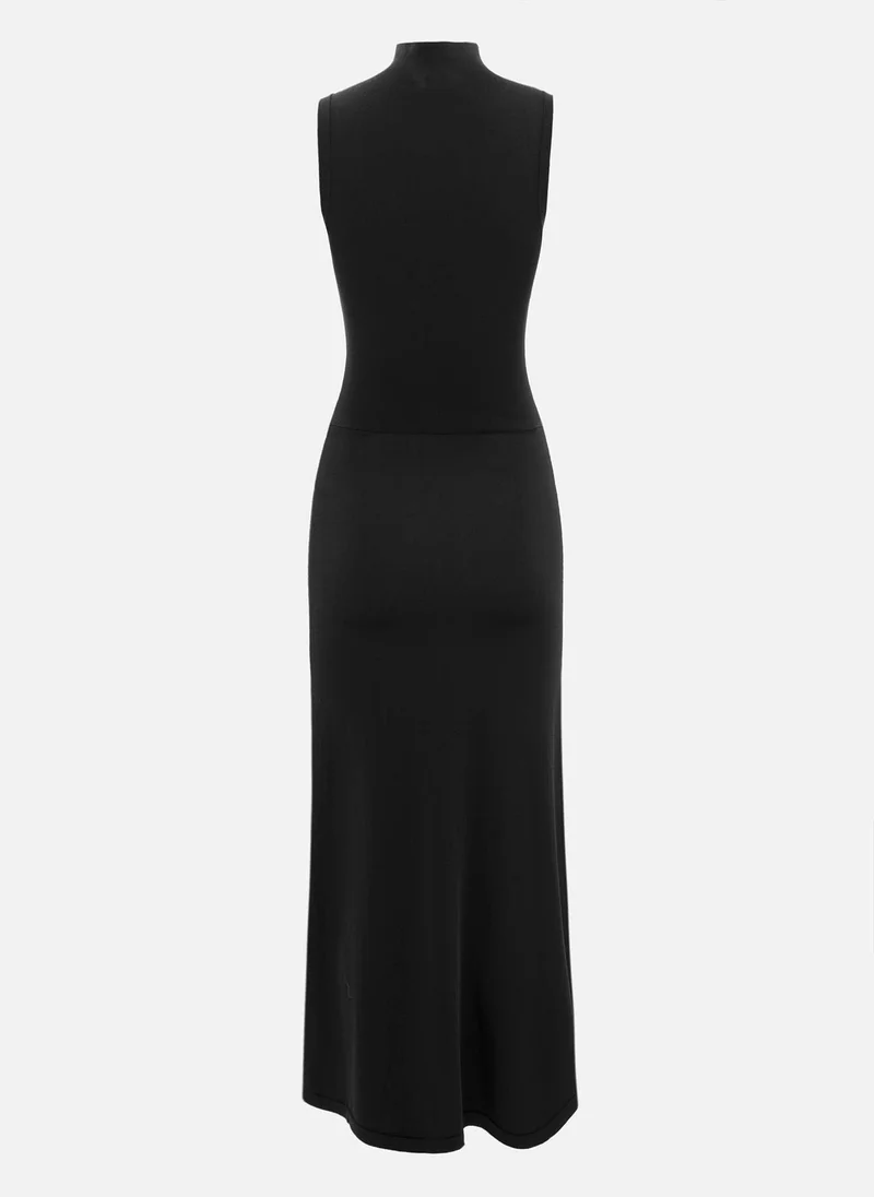 Lichi Sleeveless fitted maxi dress