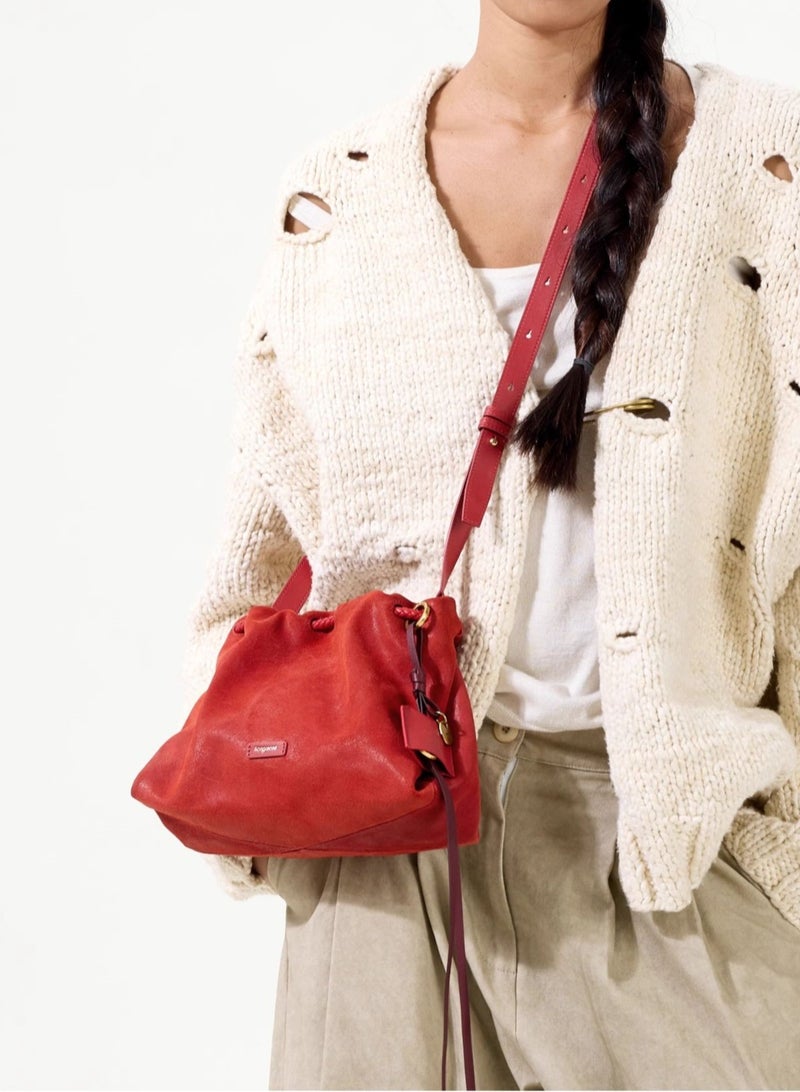 Songmont Mountain has pine trees, wish for Baina handbag, snake year zodiac red bag