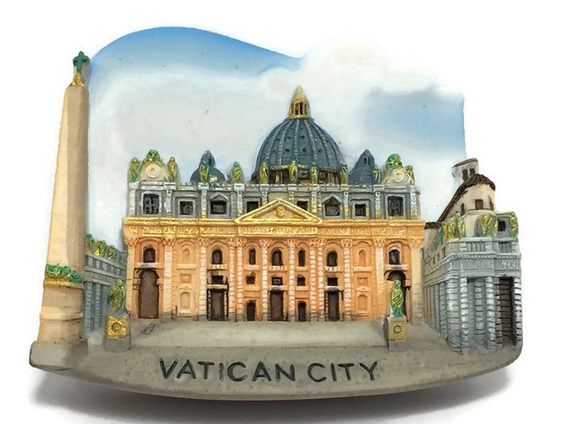 WitnyStore Tiny 2 Saint Peters Basilica in Vatican City  Miniature Hand Made Resin 3D Europe Landmark Tourist Attraction Decorative Refrigerator Fridge Magnets Collectibles Traveler Souvenir Gifts