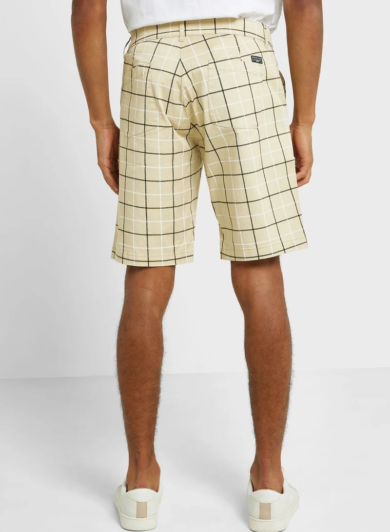 Thomas Scott Thomas Scott Men Checked Mid-Rise Slim Fit Sports Shorts