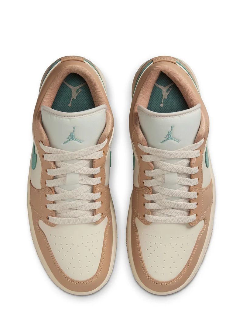 Jordan Air Jordan 1 Low