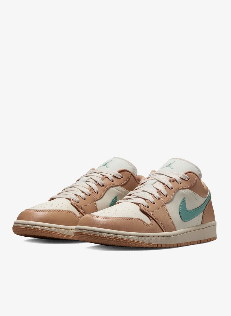 Jordan Air Jordan 1 Low - Image 3