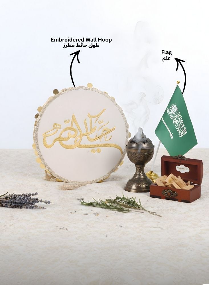 بريميم دف يدوي مزخرف بالخط العربي للاحتفال باليوم الوطني السعودي - طبلة تقليدية مزينة بالعلم السعودي للمناسبات الثقافية والتراثية - Image 4