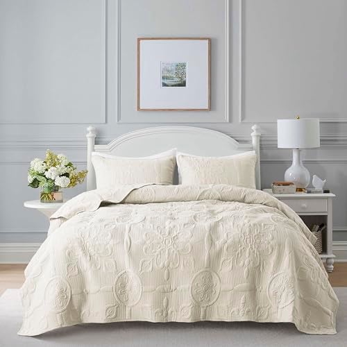 B2EVER Ivory Damask Quilt California Cal King Size Bedding Sets with 2 Pillow Shams, Oversized Boho Bedspread Lightweight Soft Farmhouse Vintage Coverlet Jacquard Pattern Bed Cover for All Season, 3 Pieces - Image 1