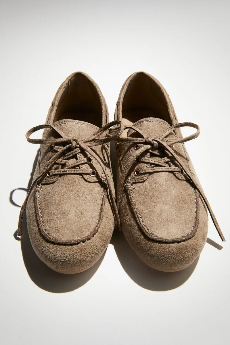 اتش اند ام حذاء مريح