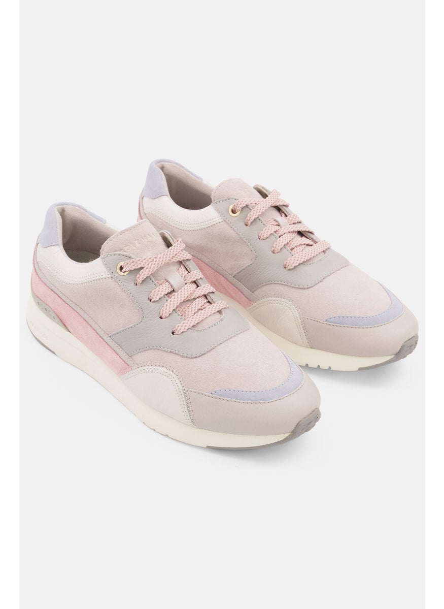 COLE HAAN أحذية كاجوال عالية الساق للنساء، بيج كومبو  - Image 1
