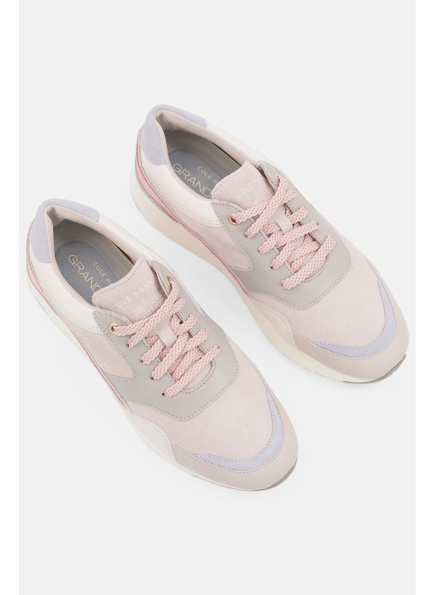 COLE HAAN أحذية كاجوال عالية الساق للنساء، بيج كومبو  - Image 4