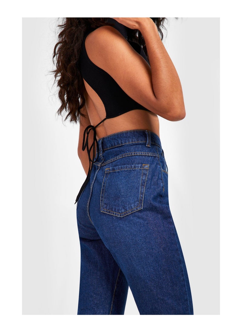 boohoo - Basics High Waist Mom Jeans - Image 1