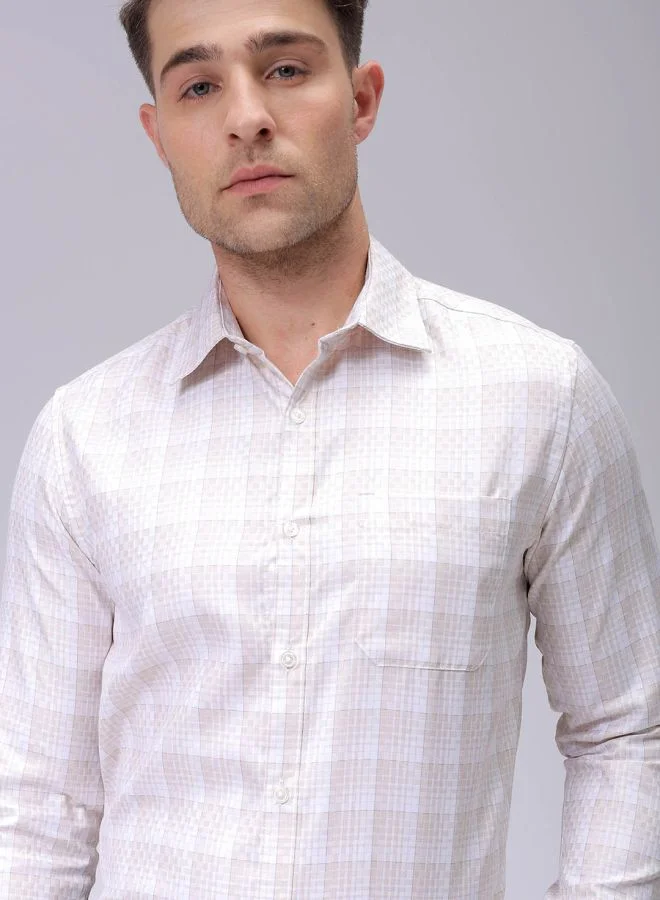 The Indian Garage Co Men Slim Fit Checkered Full Sleeves Cutaway Collar Formal Shirt