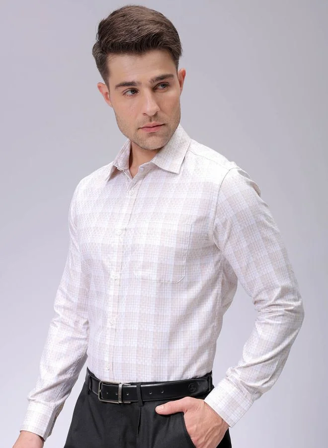 The Indian Garage Co Men Slim Fit Checkered Full Sleeves Cutaway Collar Formal Shirt