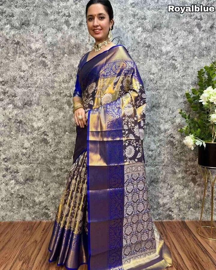 SGF11- Women's Kanjivaram Soft Silk Handloom Saree Pure Golden Zari With Blouse Piece (Blue) - Image 2
