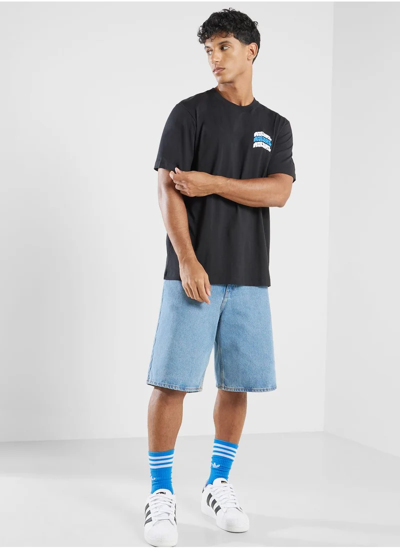 adidas Originals Street Logo T-Shirt