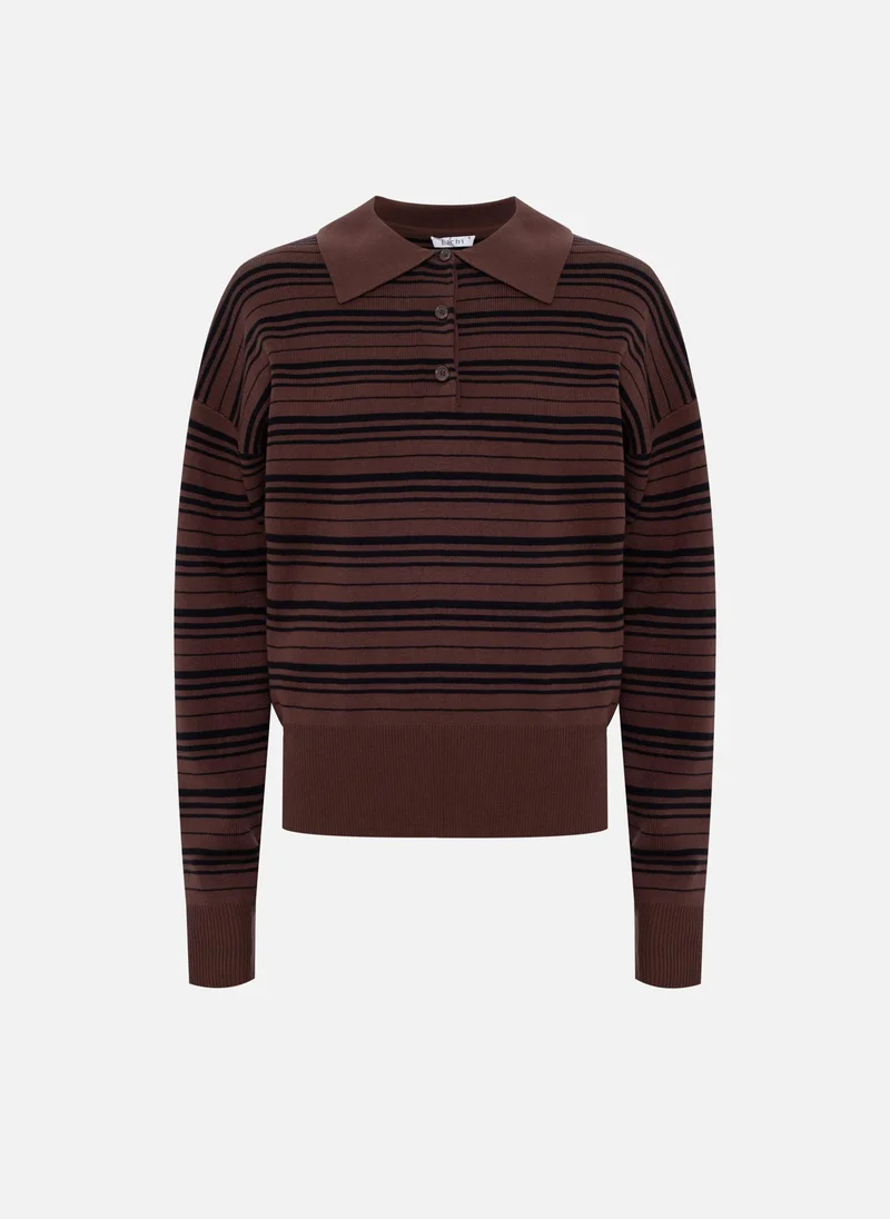 ليتشي قميص بولو مخطط محبوك بأكمام طويلة