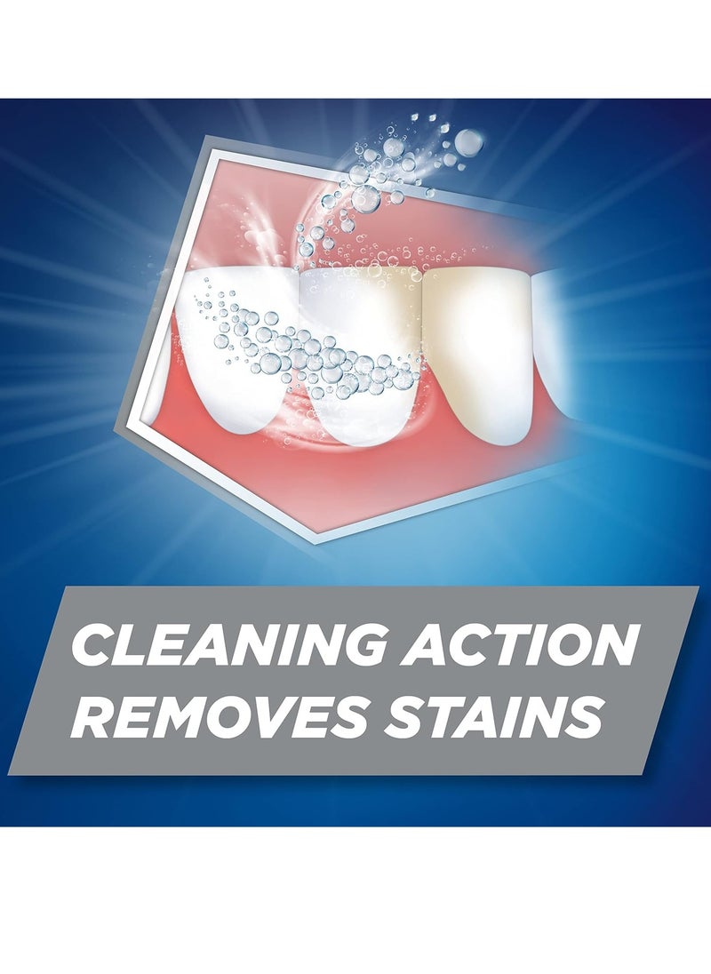 Aquafresh Aquafresh Extreme Clean Whitening Action Fluoride Toothpaste for Cavity Protection, 5.6 Ounce  - Image 3