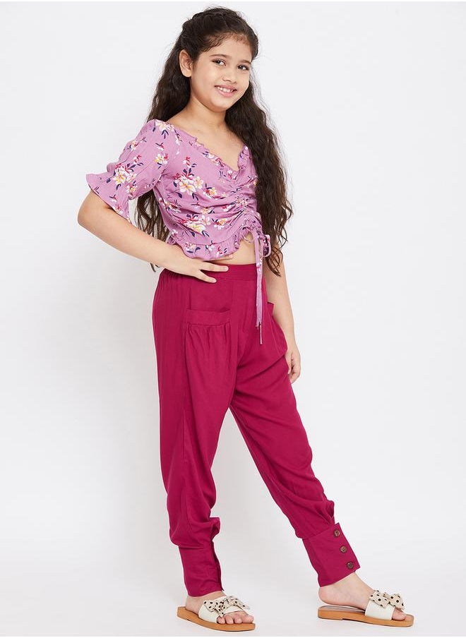 Stylo Bug Floral Print V-Neck Top and Pants Set by Styli  - Image 4