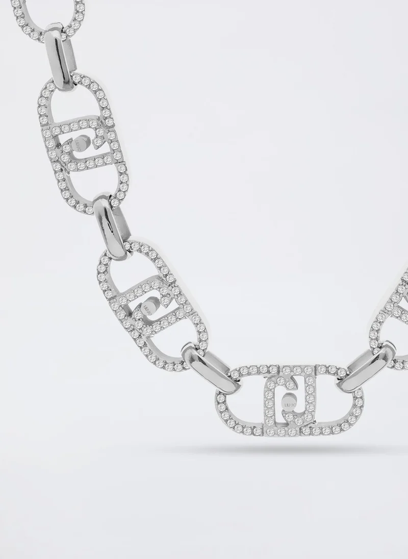 ليو جو قلادة بعناصر أحرف مرصعة بالكريستال