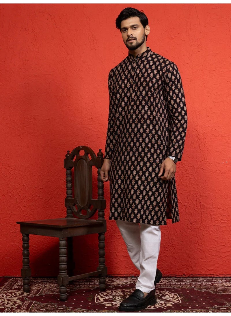 Devoiler Mens Black All-Over Printed Cotton Kurta Set - Image 1