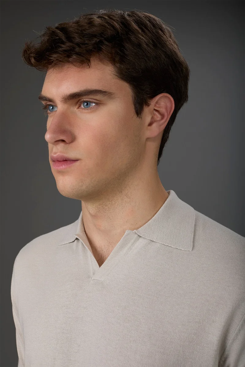 Doppelganger Blue Men's 100% cotton crepe short-sleeved knitted polo shirt with derby collar - Ice for Men | Best Price UAE