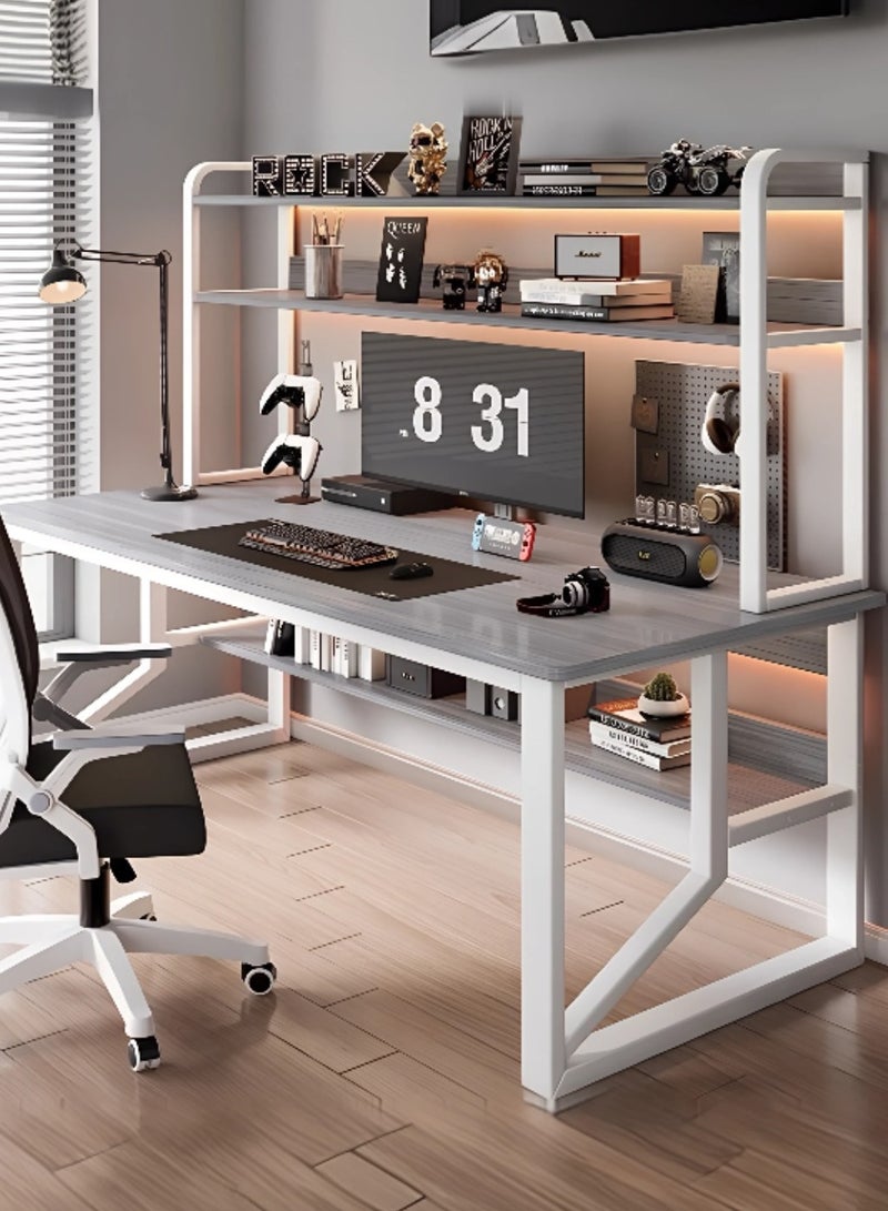 اليسا مكتب منزلي عصري باللون الرمادي بثلاثة أرفف - طاولة عمل من خشب MDF والصلب بطول 140 سم للكمبيوتر والدراسة - Image 1