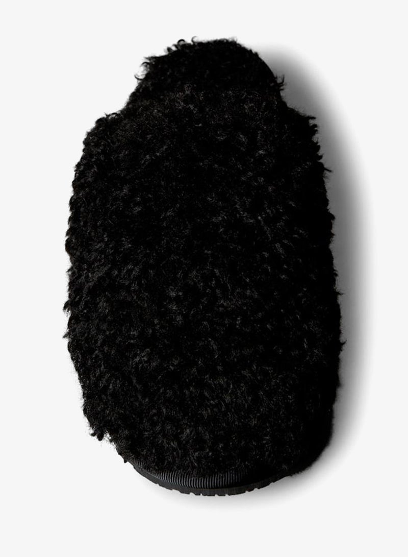 كالفن كلاين جينز شبشب فرو ناعم - Image 5