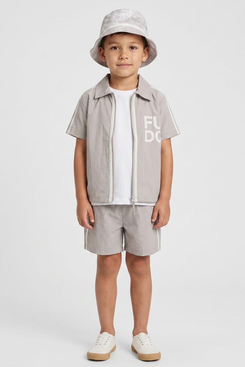 Fudo Kids Boy 3 Pieces Brand Logo Shirt With Shorts And Bucket Hat Set, Light Grey - Image 1