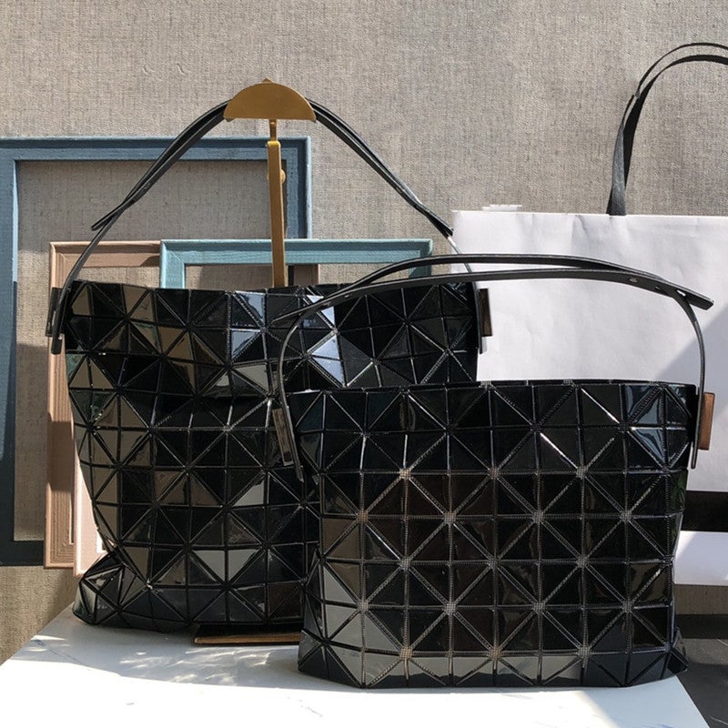 Japanese July New Baguette Underarm Bag Casual All-Match Handbag Geometric Rhomboid Large Capacity Shoulder Handbag - Image 1