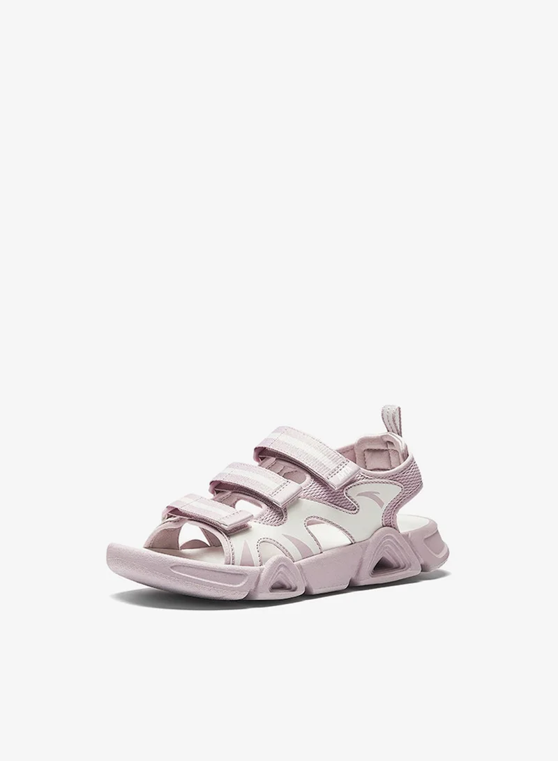 انتا أحذية شاطئ