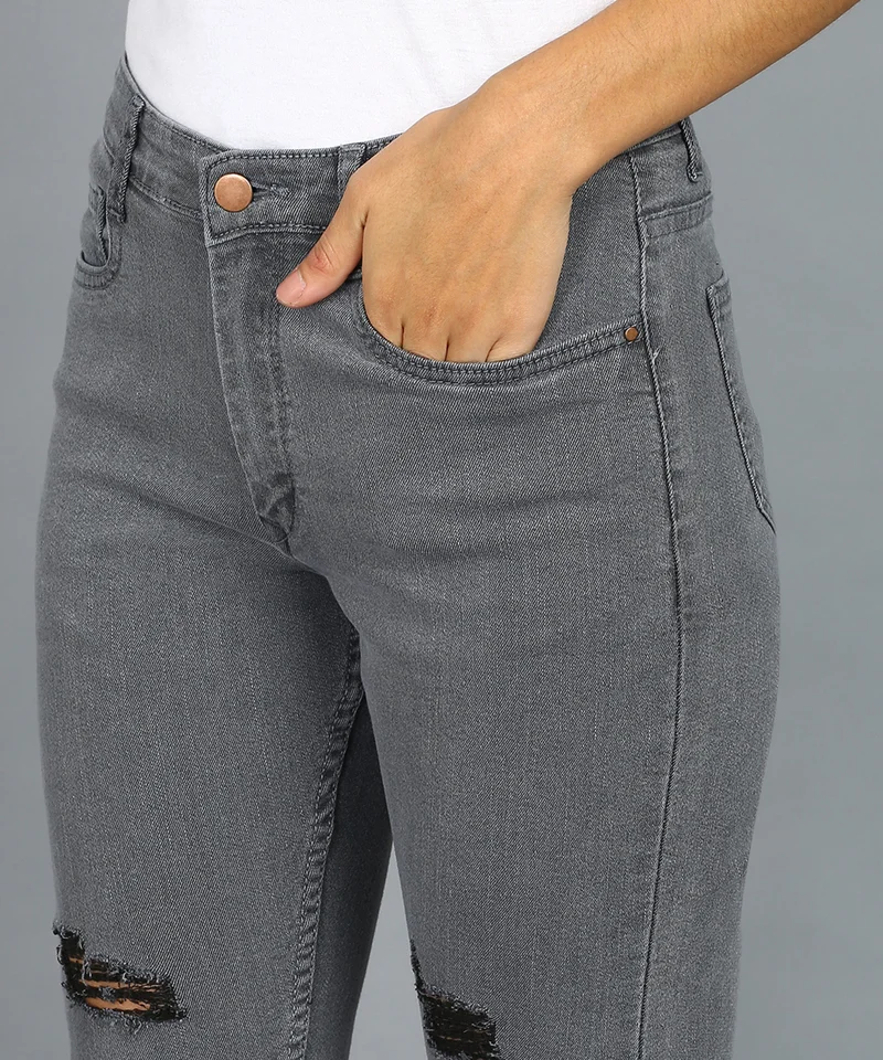 Urbano Fashion  Urbano Fashion Women's Light Grey Skinny Fit Mild Distressed Washed Jeans  | Best Price UAE