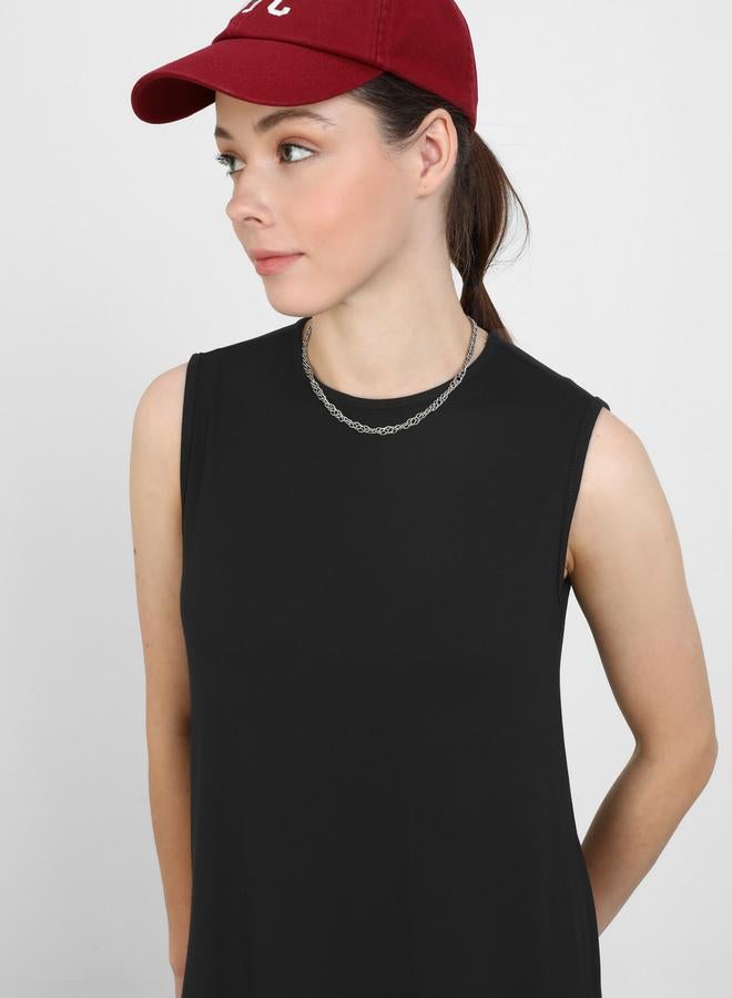 Benin by modanisa Solid Sleeveless Round Neck Maxi Dress - Image 2