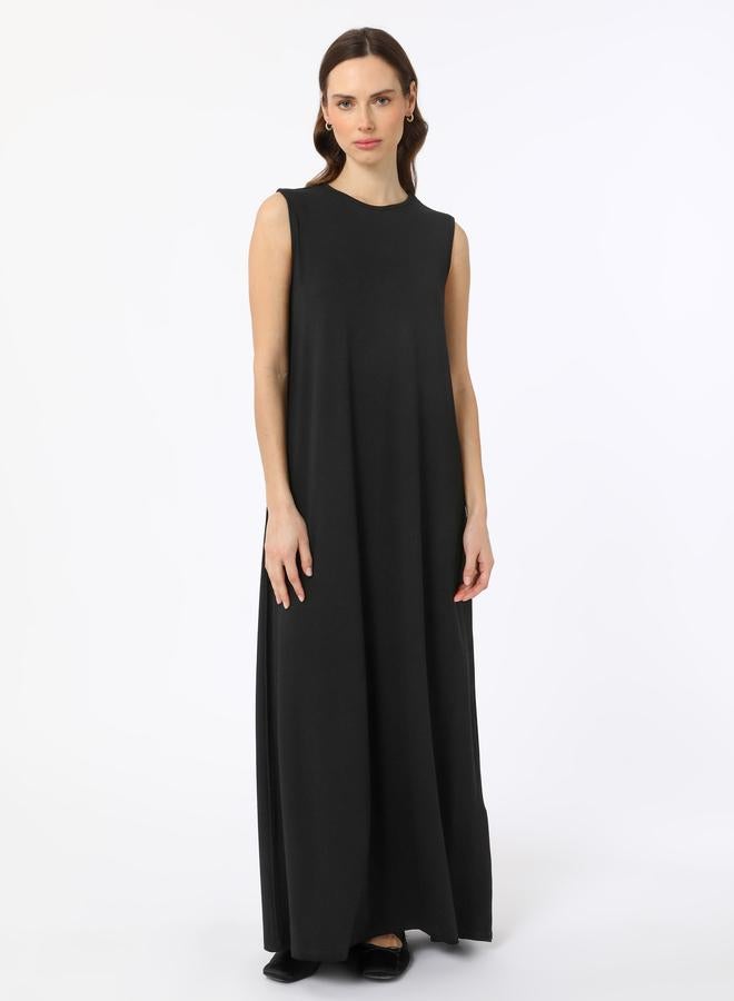 Benin by modanisa Solid Sleeveless Round Neck Maxi Dress - Image 3