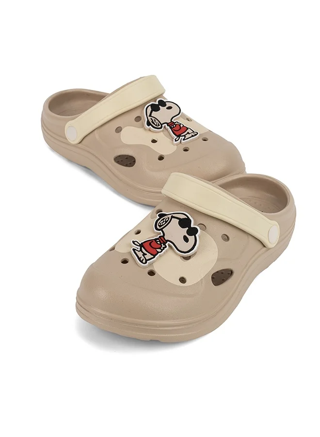 بينتس Peanuts Snoopy EVA Clogs -  Lightweight & Suitable for Daily Use