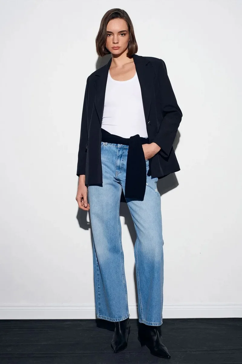 Dilvin Light-Mid Blue Denim DILVIN Women’s High-Waist Straight Leg Jeans for Women | Best Price UAE