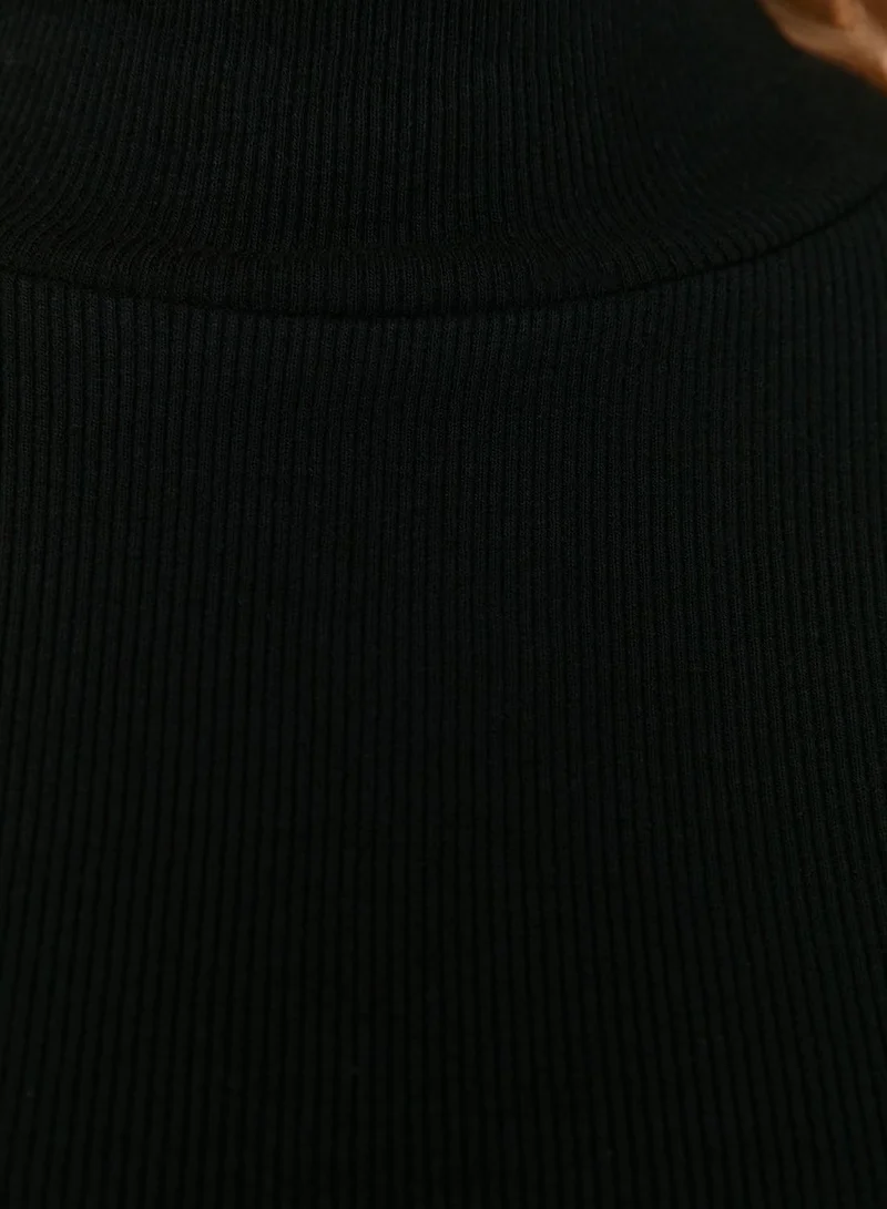 trendyol High Neck Riibbed Crop Top