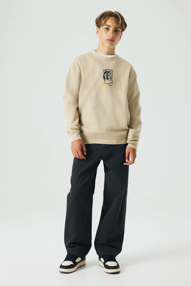 اتش اند ام سويت شيرت بطبعة