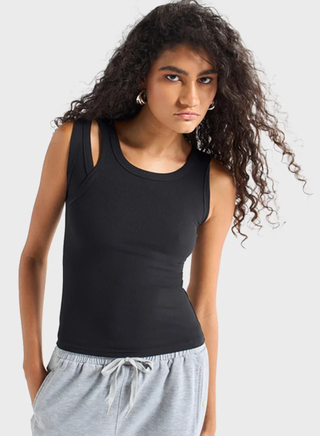 FAV Crew Neck Ribbed Tank Top