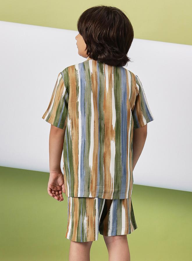 ستايلو بج طقم قميص وشورت بطبعة خطوط وياقة ستايلو باغ - Image 4