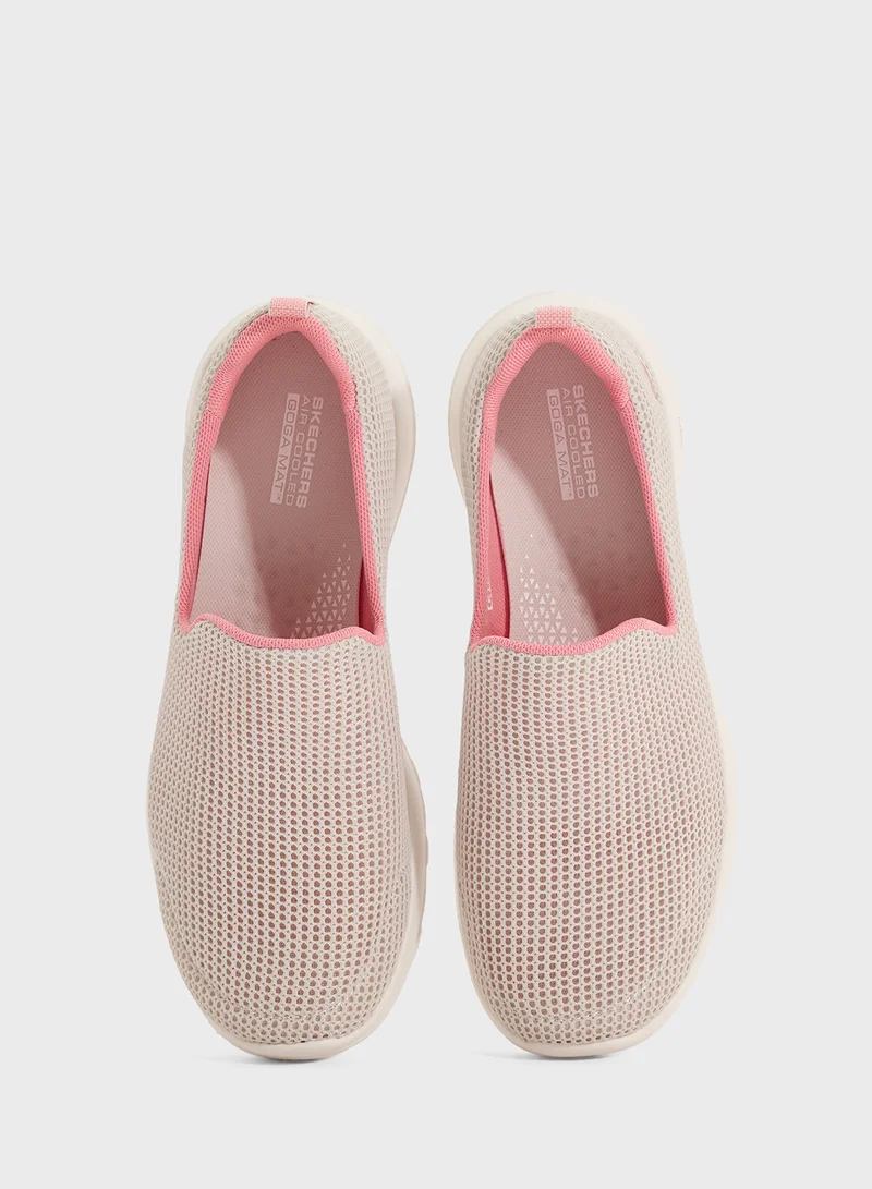 SKECHERS Go Walk Joy