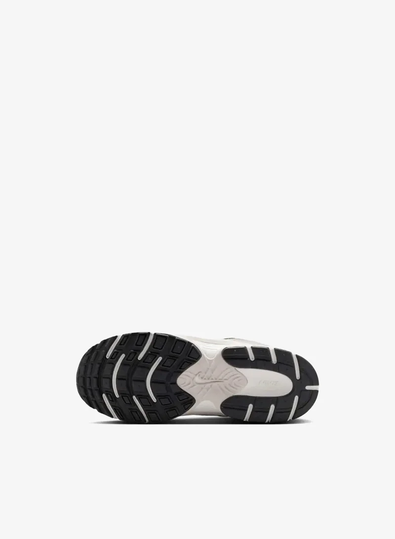 Nike Nike V5 RNR