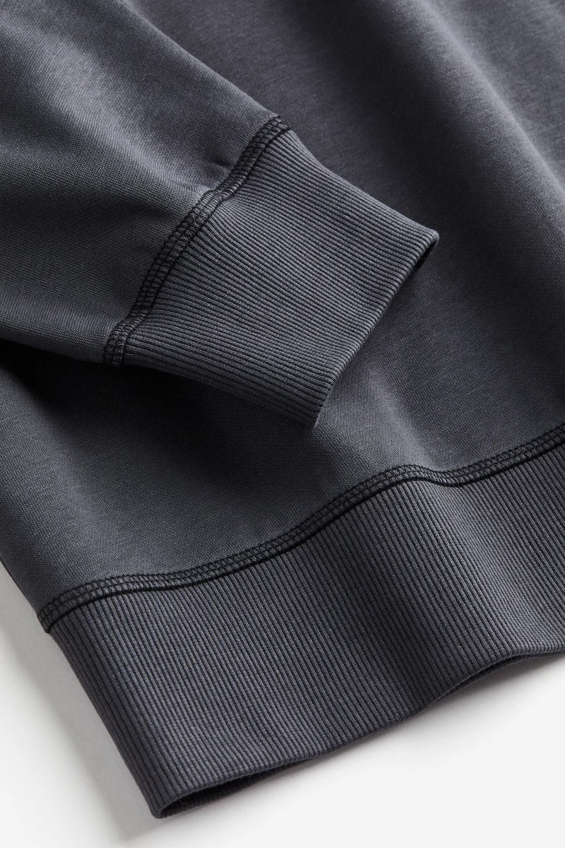 اتش اند ام بلوزة بطبعة