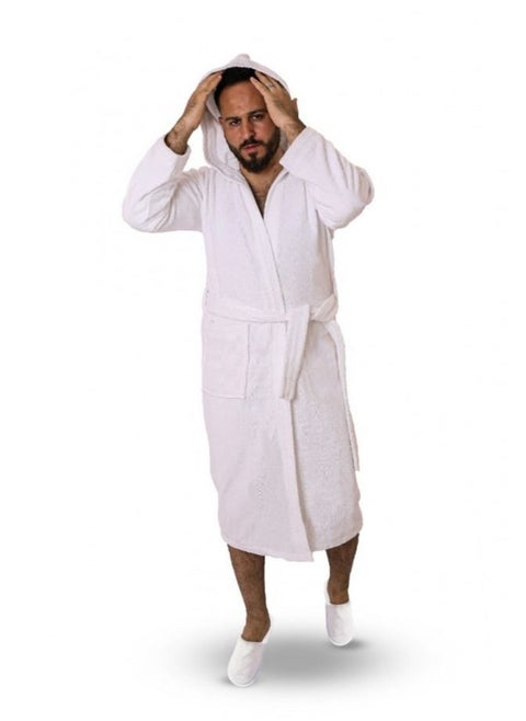 A white bathrobe made of soft cotton with a pocket, a waist belt and a distinctive slipper with an elegant design and multiple sizes