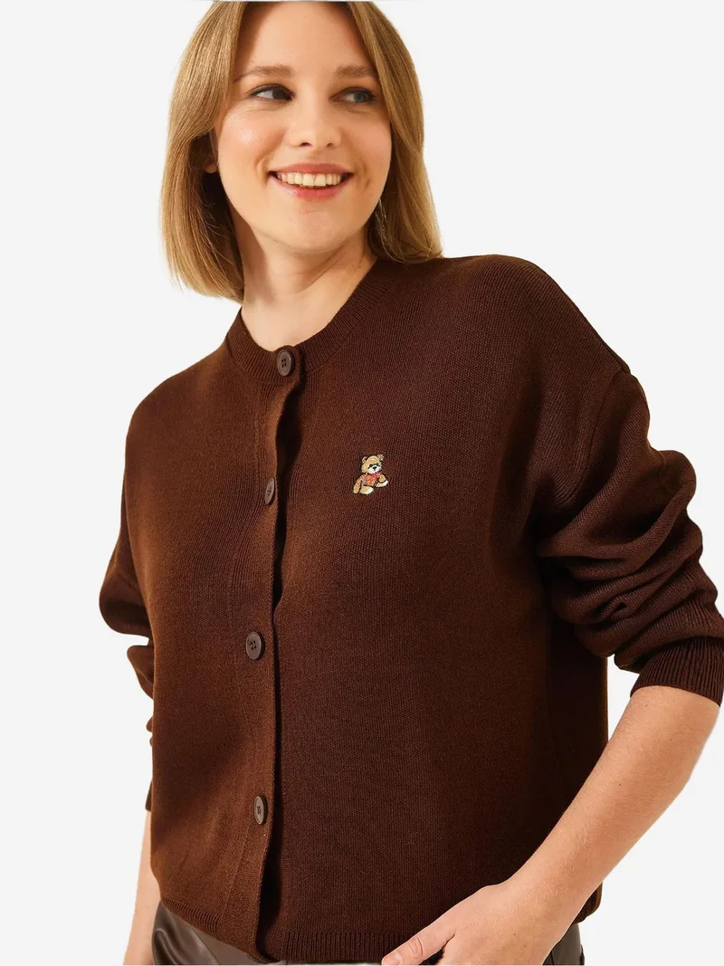LUCCI Embroidered Button-Up Ribbed Cardigan