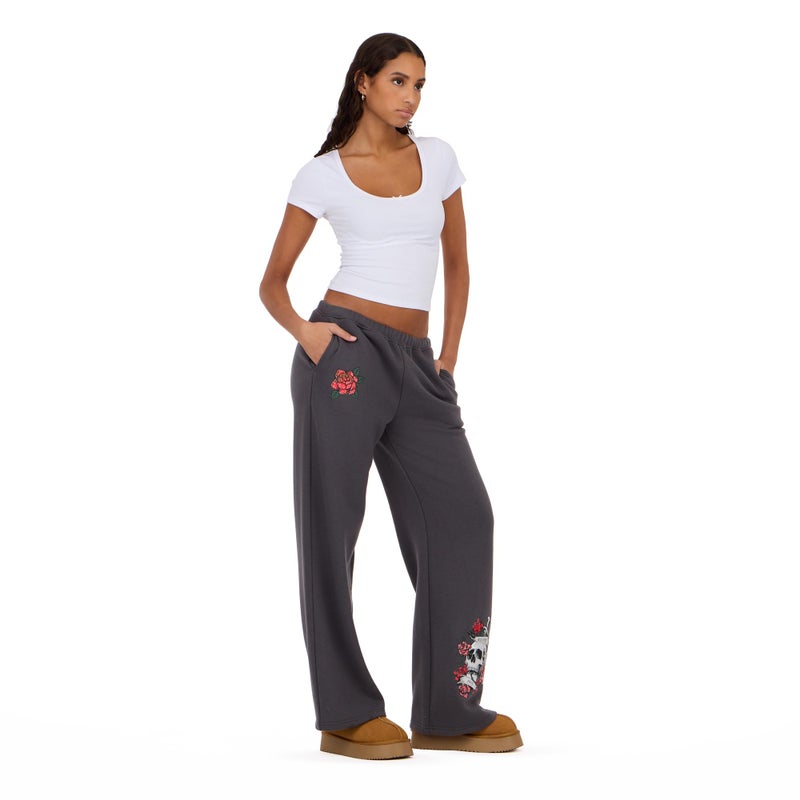 Forever 21 Womenâ€™s Wide Leg Jogger with Hidden Drawstring and Screens/Rhinestones â€“ Fleece Sweatpants for Trendy Streetwear Style, Grey, Medium - Image 3