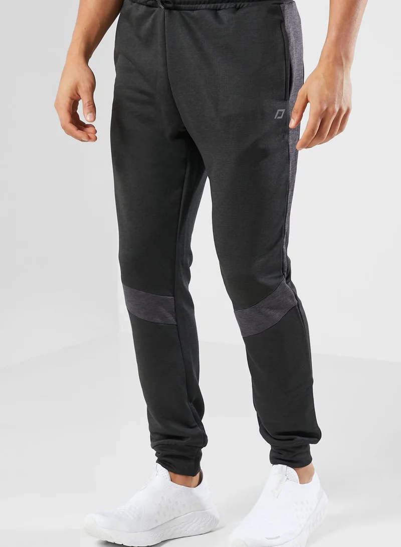 FRWD Sports Jogger