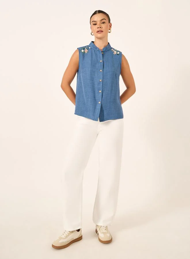 تايك تو Take Two Embroidered Mandarin Collar Sleeveless Blouse