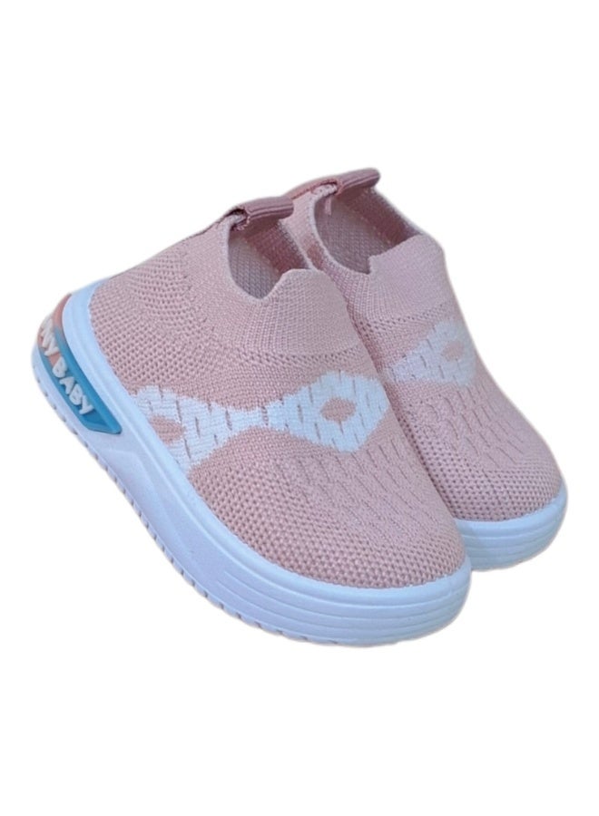 Genaric Knitted shoes for babies and newborns, easy to wear, comfortable for boys and girls