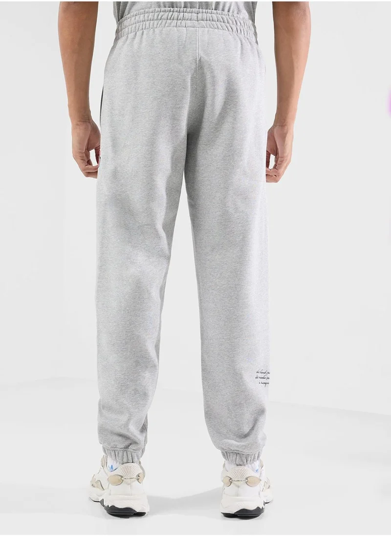 اديداس اوريجينالز Logo Varsity Sweatpants
