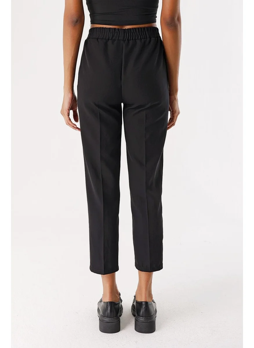 Butikburuc Women's Black Elastic Waist Jogger Pants