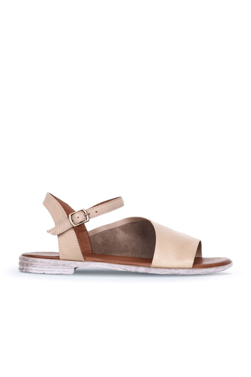Bueno Easy Wear Flat Sandal - Image 1